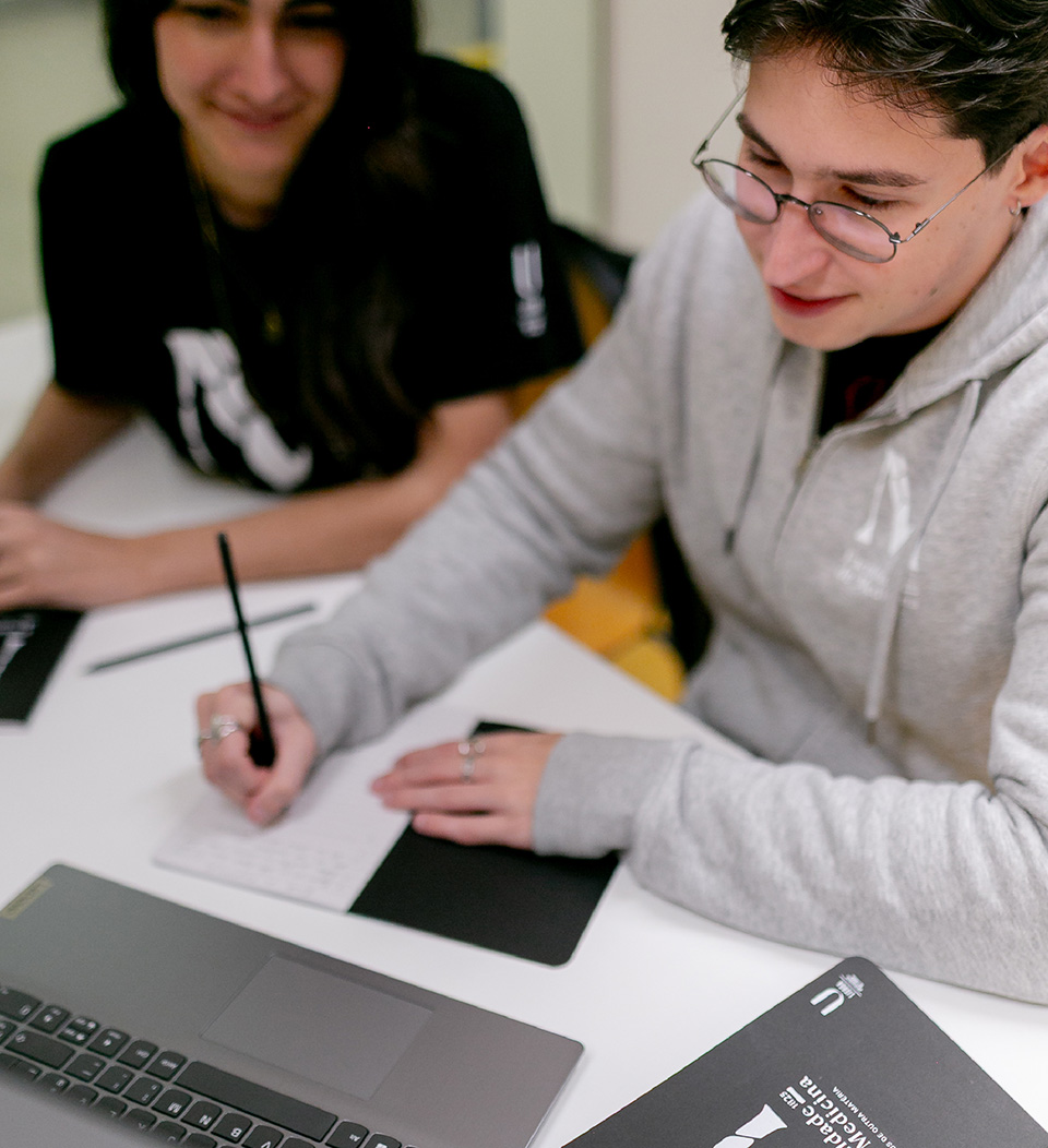 MAGiCS-P | Curso Pós-Graduado em DoençasInfecciosas Baseado em Casos Clínicos
